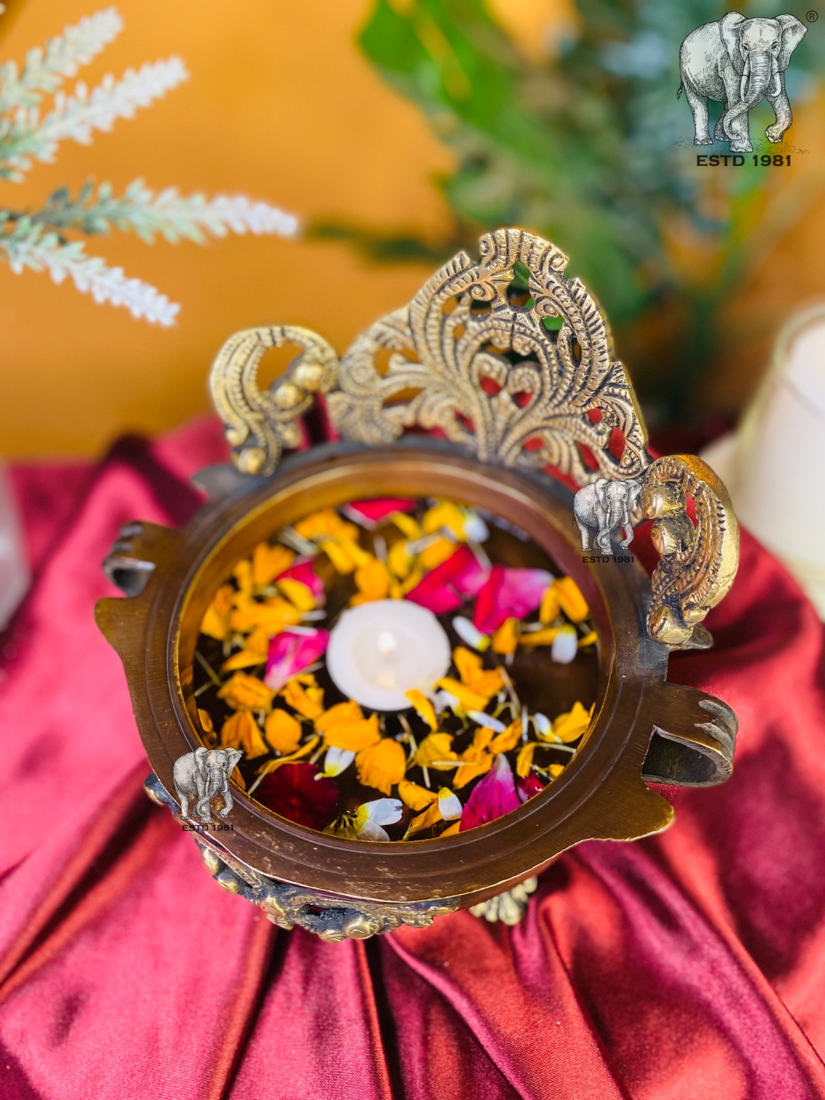 BRASS FLOWER JALI URLI